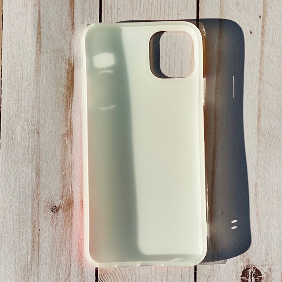 🔥3/$25🔥Tie Dye Pattern IPhone 11 Pro Max Case - Picture 5 of 5